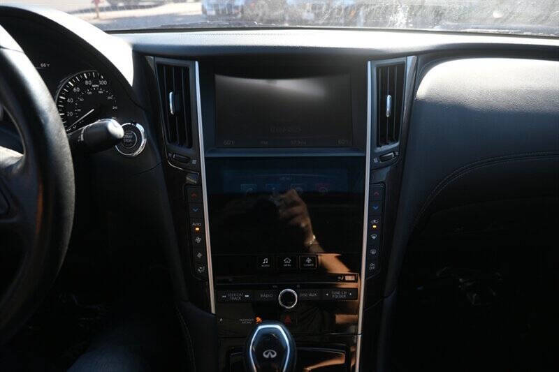 2018 Infiniti Q50 3.0T Luxe