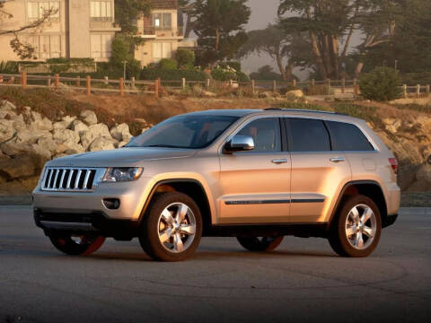2011 Jeep Grand Cherokee for sale at Sundance Chevrolet in Grand Ledge MI