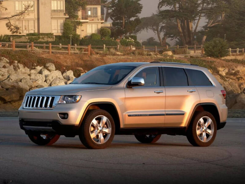 2013 Jeep Grand Cherokee's photo