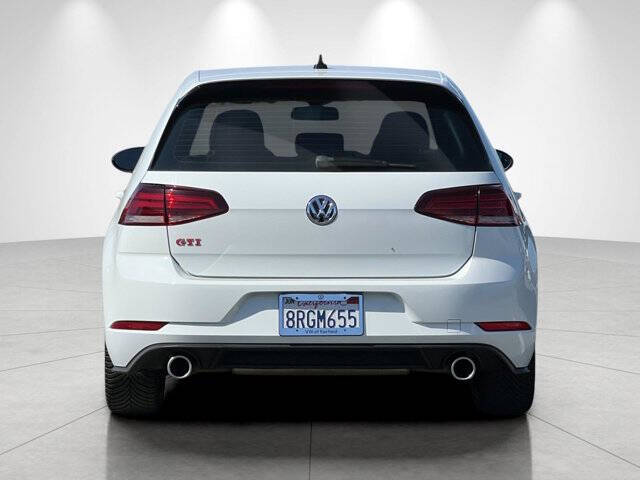 2020 Volkswagen Golf GTI S
