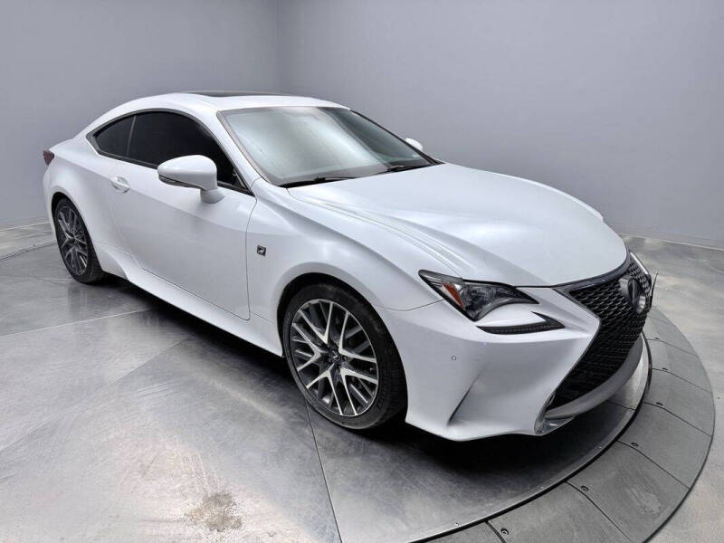 2016 Lexus RC 200t