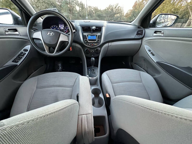 2015 Hyundai Accent GLS