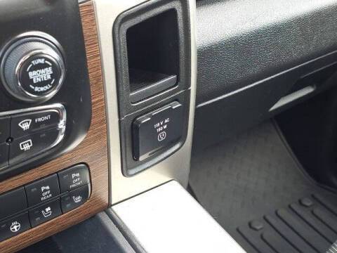 2017 RAM 1500 Laramie