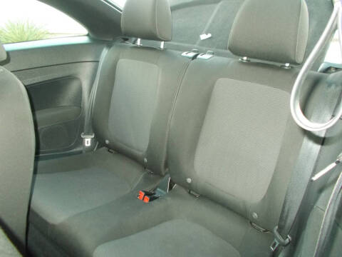 2014 Volkswagen Beetle 2.5L Entry PZEV