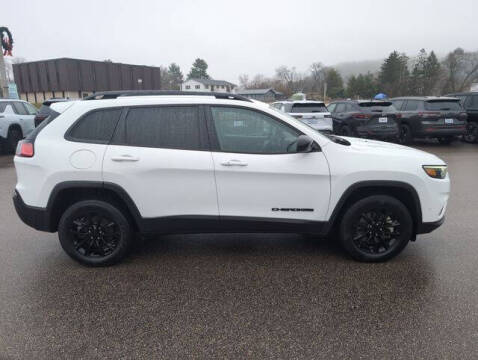 2023 Jeep Cherokee Altitude Lux