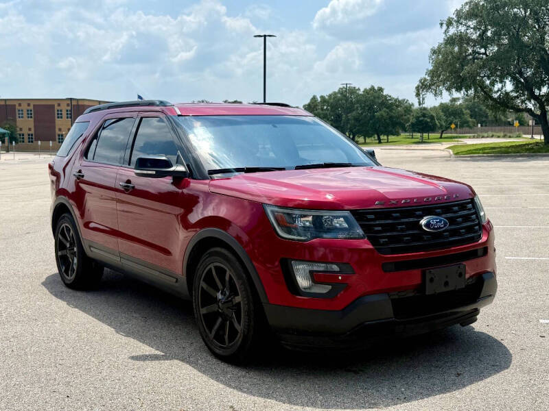 2016 Ford Explorer Sport