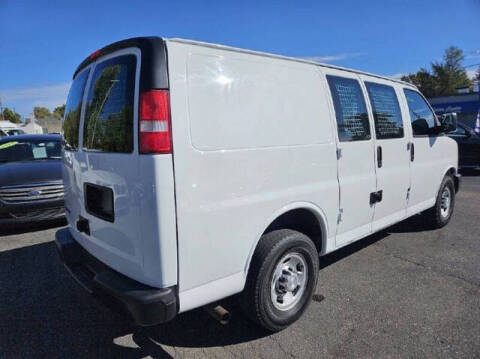 2017 Chevrolet Express 2500