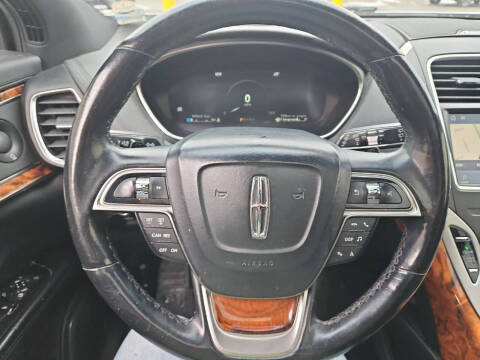 2020 Lincoln Nautilus Reserve