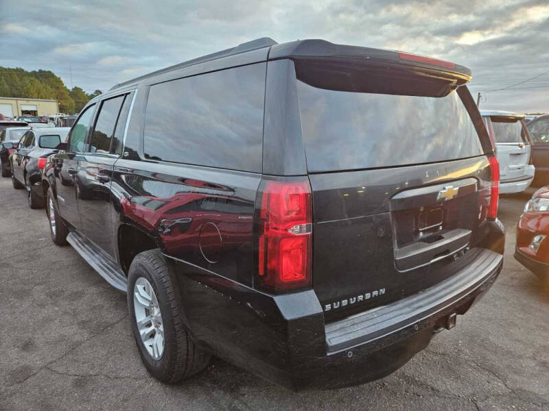 2016 Chevrolet Suburban LS