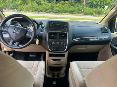 2013 Dodge Grand Caravan SE