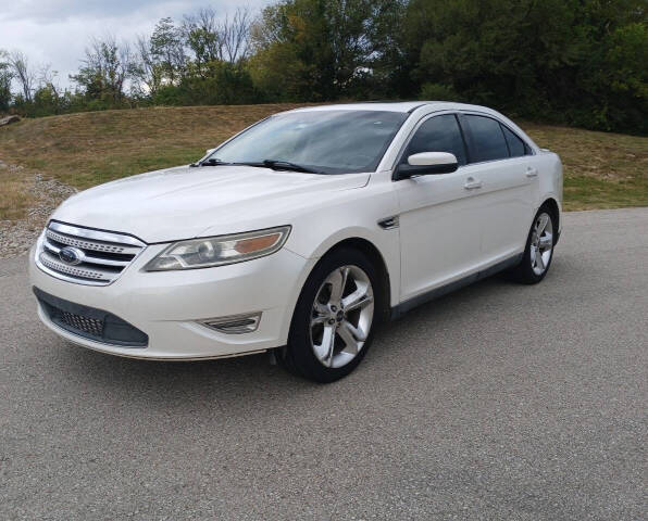 2010 Ford Taurus for sale at Fast Track Auto Mart in Kansas City, MO