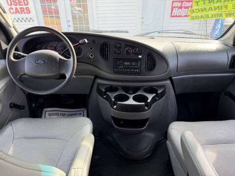 2008 Ford E-Series E-350 SD XLT