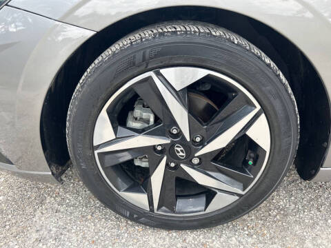 2023 Hyundai Elantra