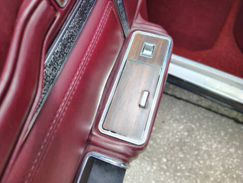 1975 Chrysler New Yorker