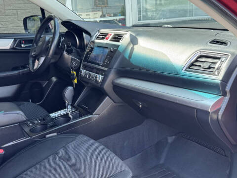 2017 Subaru Outback 2.5i Premium