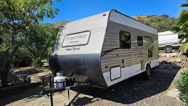 2018 KZ RV Sportsmen