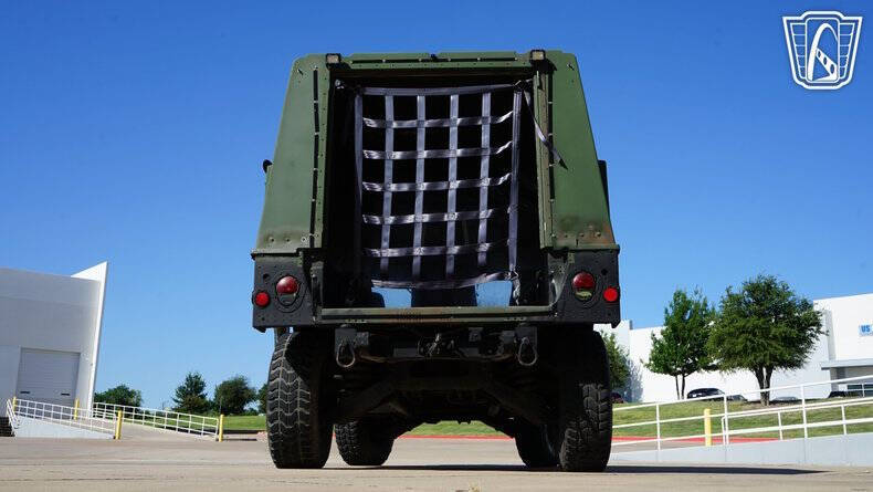 1991 AM General Hummer