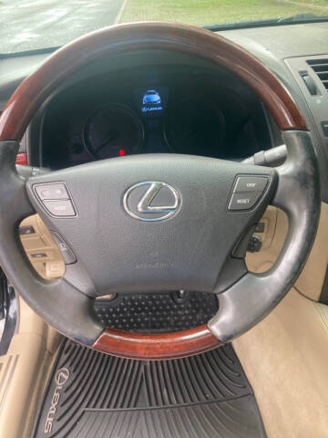2007 Lexus LS 460