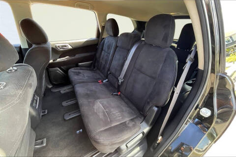 2014 Nissan Pathfinder S