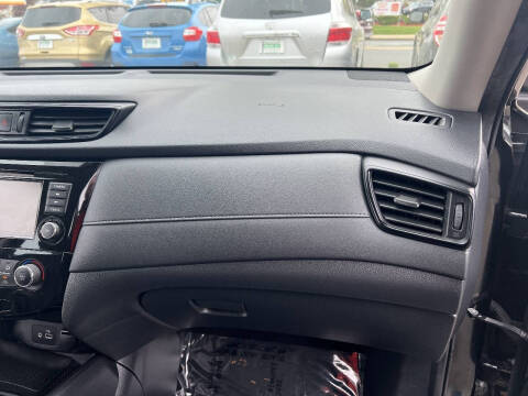 2018 Nissan Rogue S