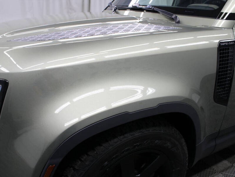 2020 Land Rover Defender 110 S