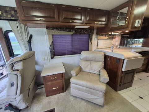2002 Newmar Dutch Star 3852