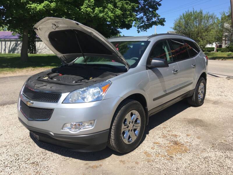 2010 Chevrolet Traverse for sale at Antique Motors in Plymouth IN