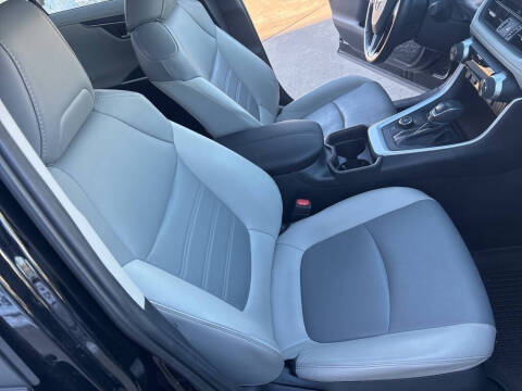 2020 Toyota RAV4 Hybrid Limited