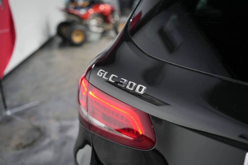 2017 Mercedes-Benz GLC GLC 300 4MATIC