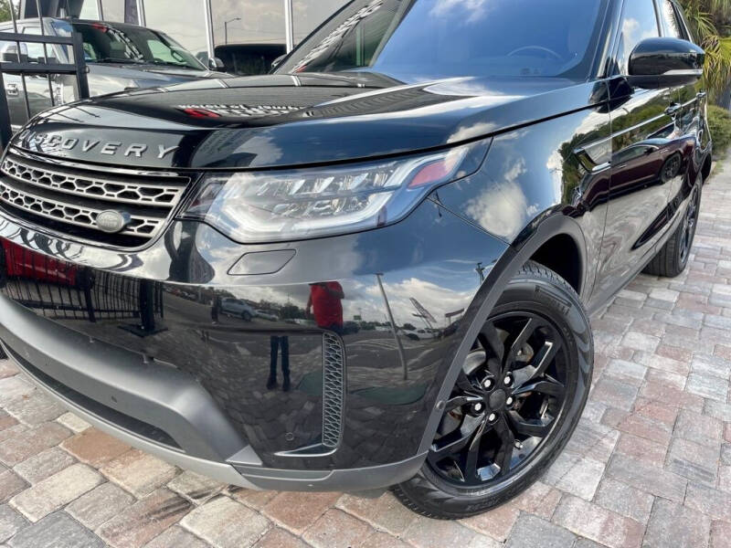 2017 Land Rover Discovery SE