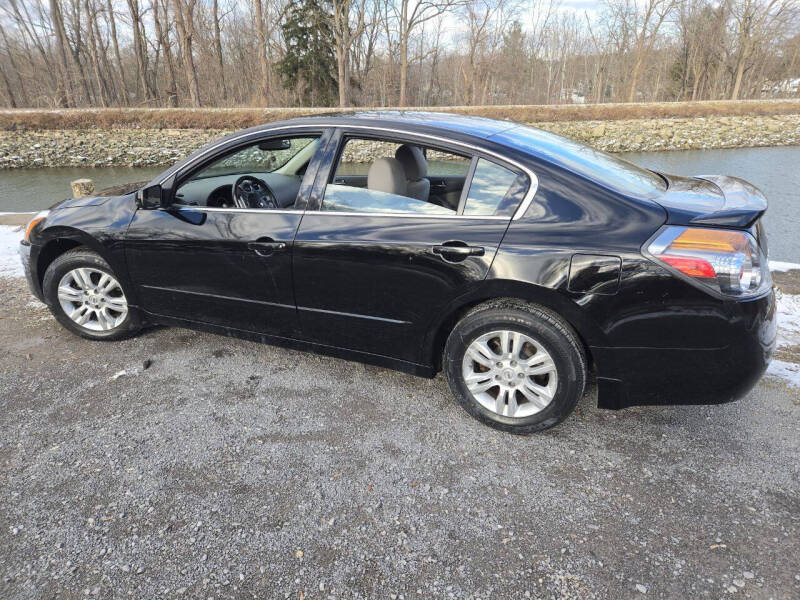 2012 Nissan Altima S photo 10