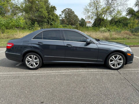 2010 Mercedes-Benz E-Class