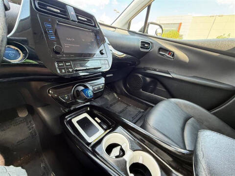 2017 Toyota Prius Three Touring