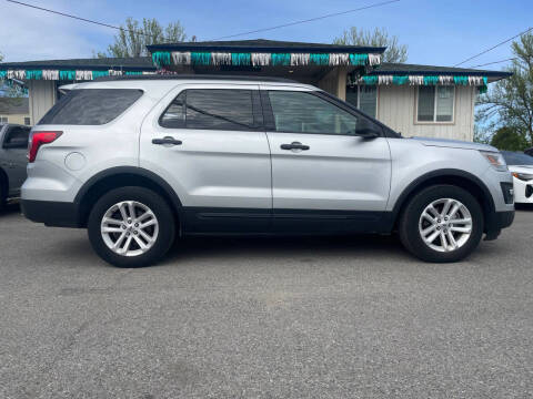 2016 Ford Explorer