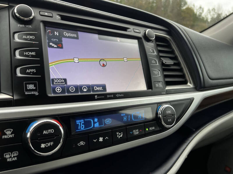 2016 Toyota Highlander Limited