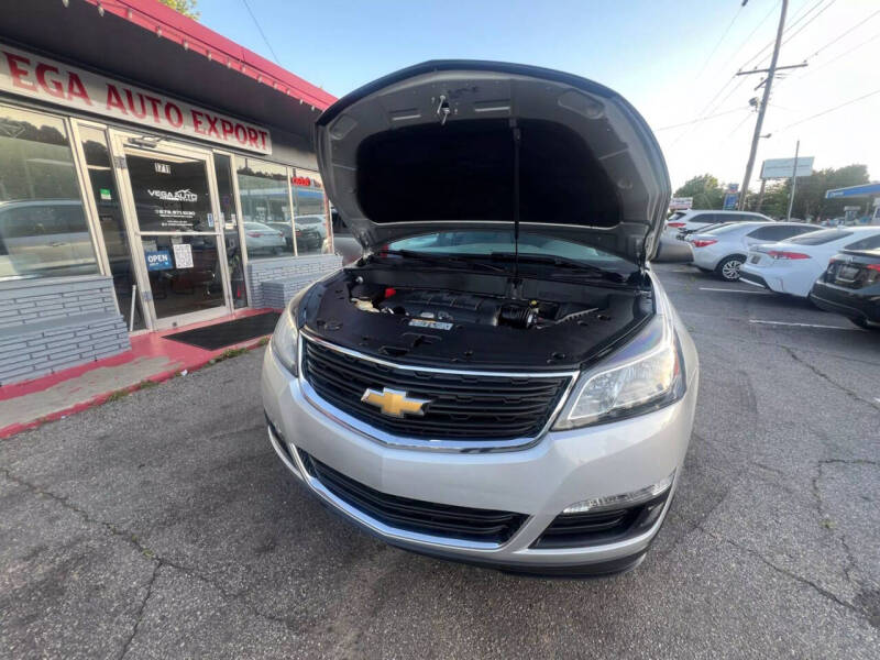 2017 Chevrolet Traverse LS