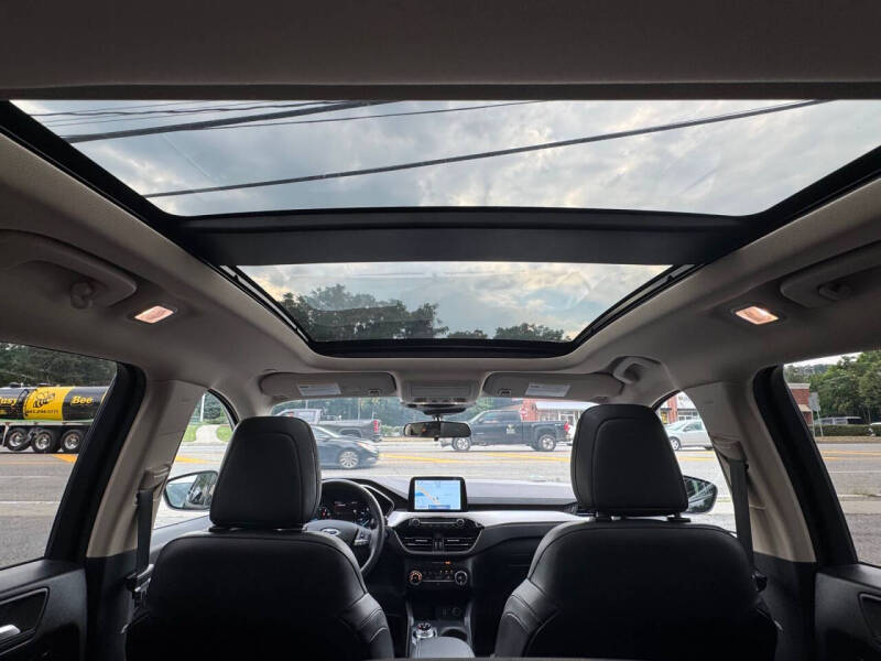 2020 Ford Escape SEL