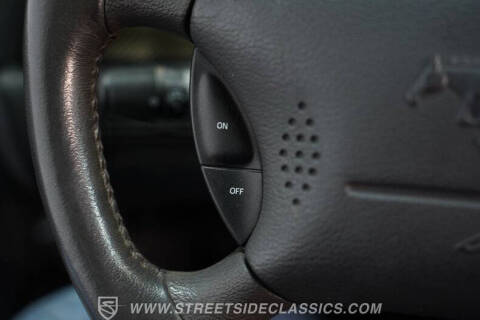 2004 Ford Mustang GT Deluxe
