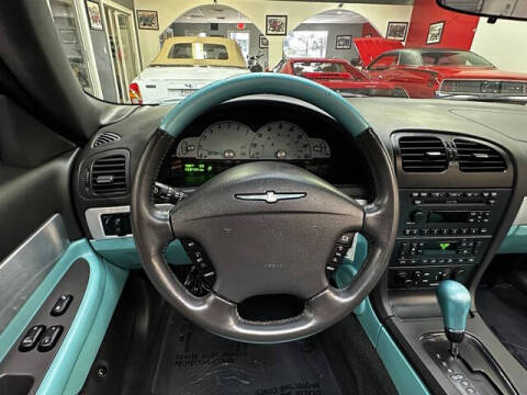 2002 Ford Thunderbird Deluxe