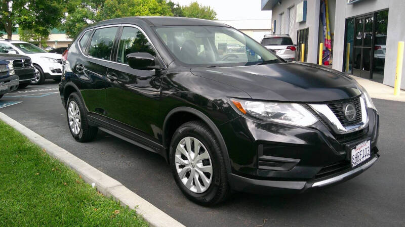 2018 Nissan Rogue S