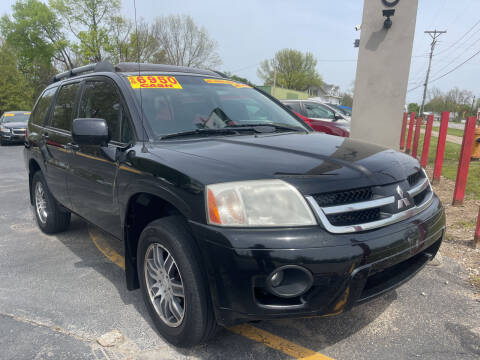 2008 Mitsubishi Endeavor for sale at Best Buy Car Co in Independence MO