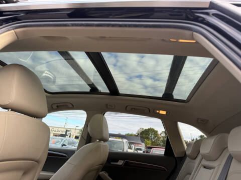 2010 Audi Q5 3.2 quattro Premium Plus