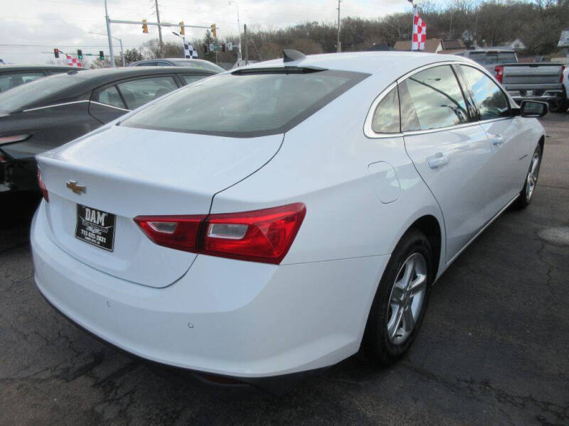 2024 Chevrolet Malibu LS