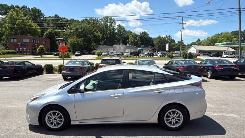 2016 Toyota Prius Two
