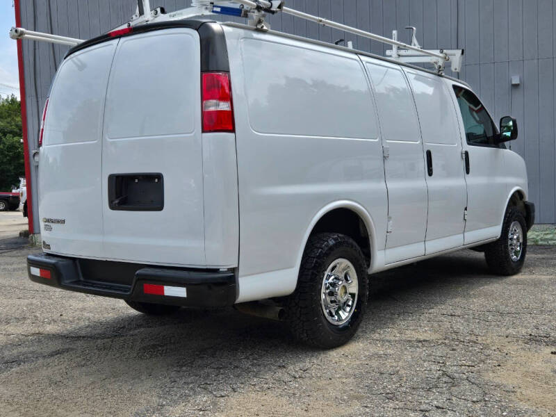 2020 Chevrolet Express 2500