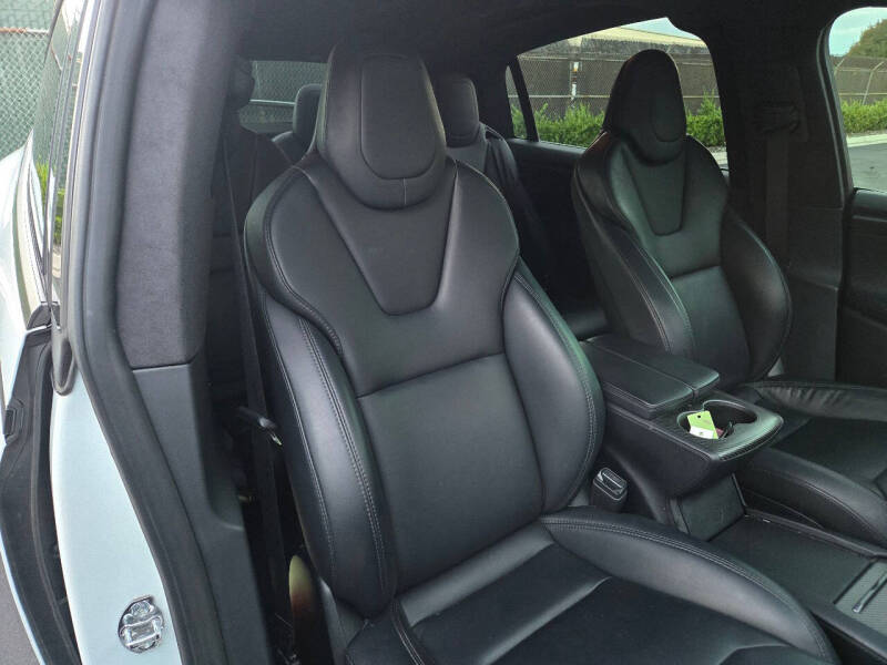 2018 Tesla Model X 75D