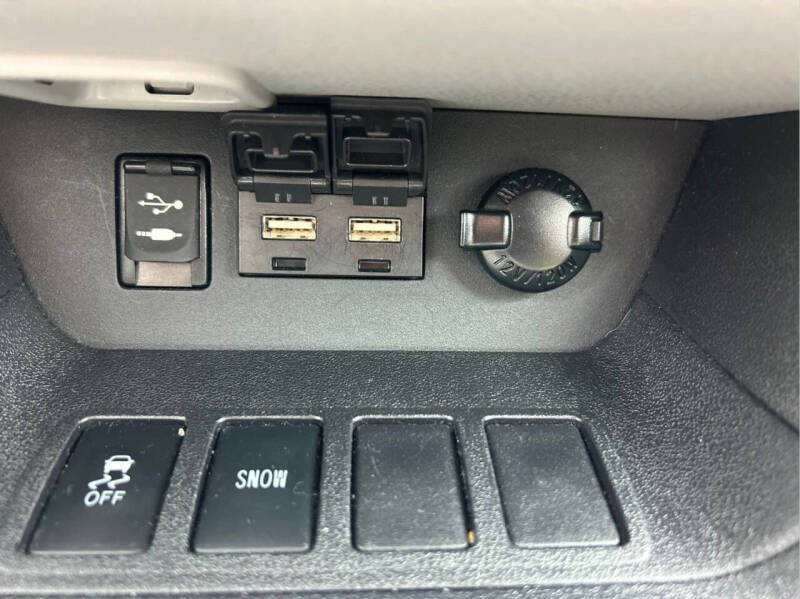 2019 Toyota Highlander LE Plus