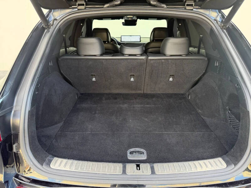 2024 Genesis GV70 2.5T Standard