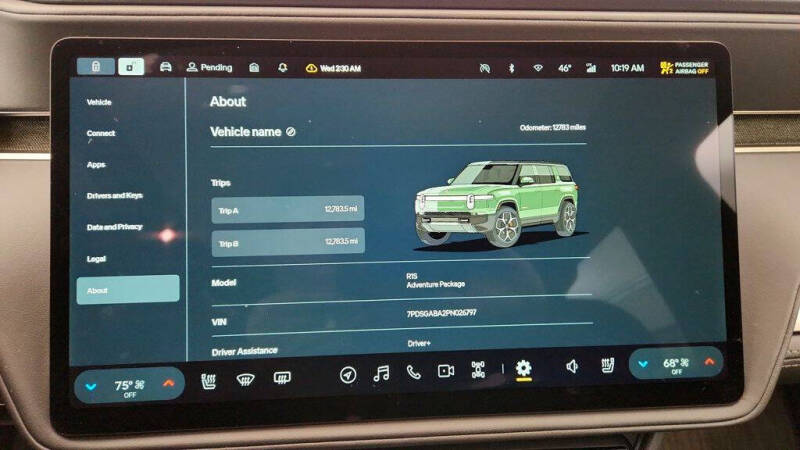 2023 Rivian R1S Adventure