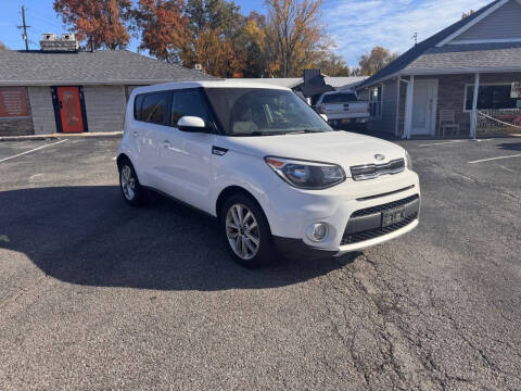 2017 Kia Soul +